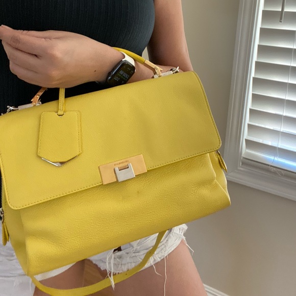 Balenciaga Leather Le Dix New Cartable Shoulder Bag - Picture 13 of 17